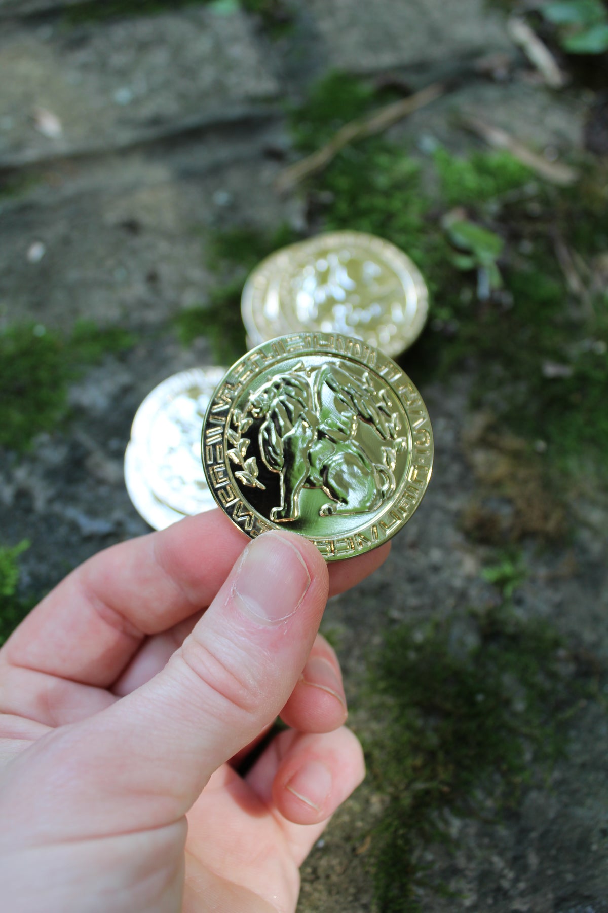 Dungeon Meshi Treasure Bug Coin – Cute Monster Props